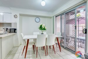 R2 1706461 Algester