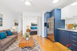 R2 4338244 Fortitude Valley