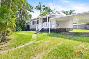 R2 4399423 Woodridge