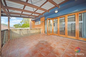 R2 5246262 Sherwood