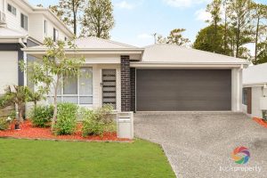 R2 5213340 Ellen Grove