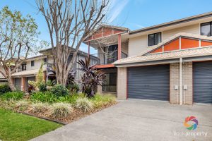R2 5273853 Ellen Grove